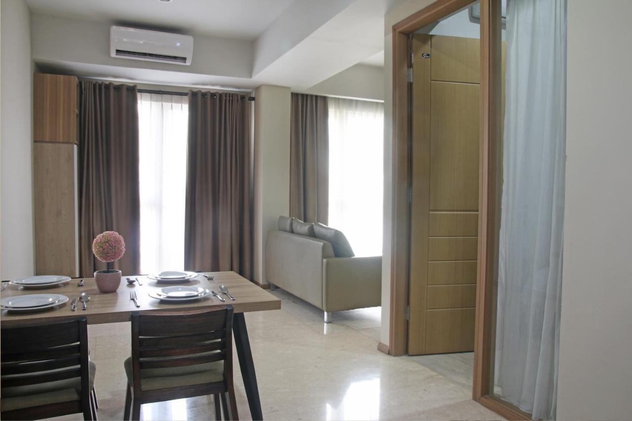 Graha Makara Suite Hotel & Residence Cikarang Esterno foto