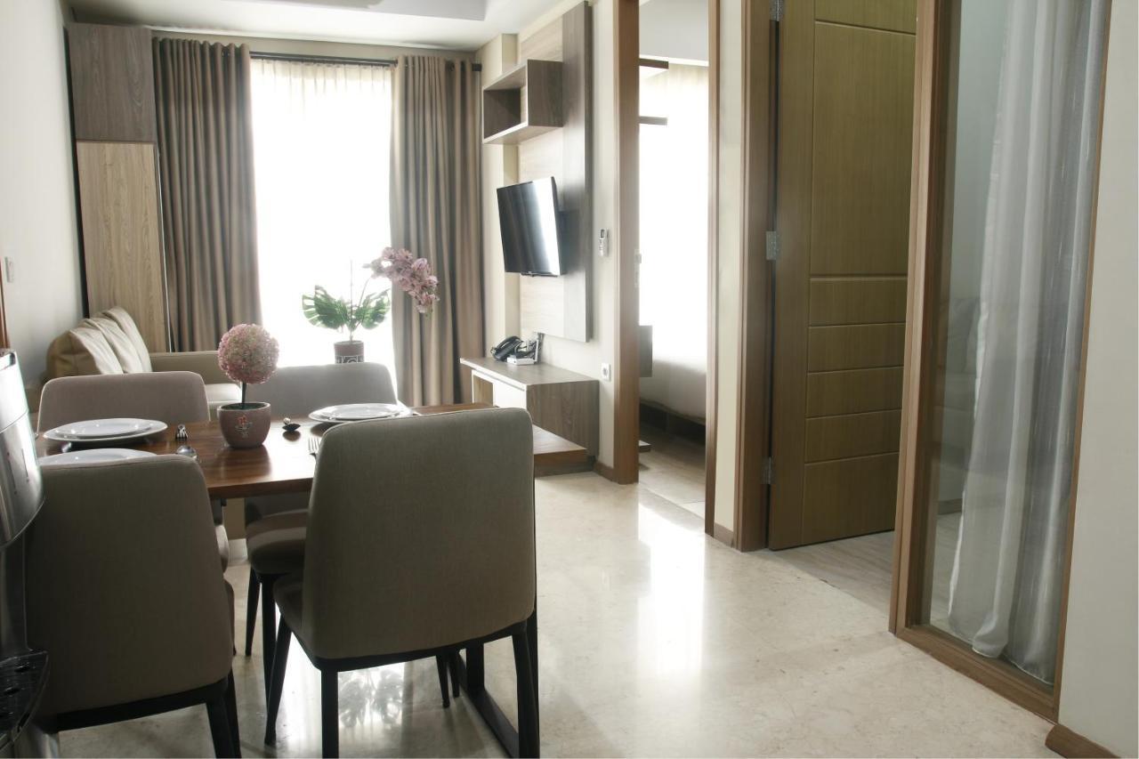 Graha Makara Suite Hotel & Residence Cikarang Esterno foto