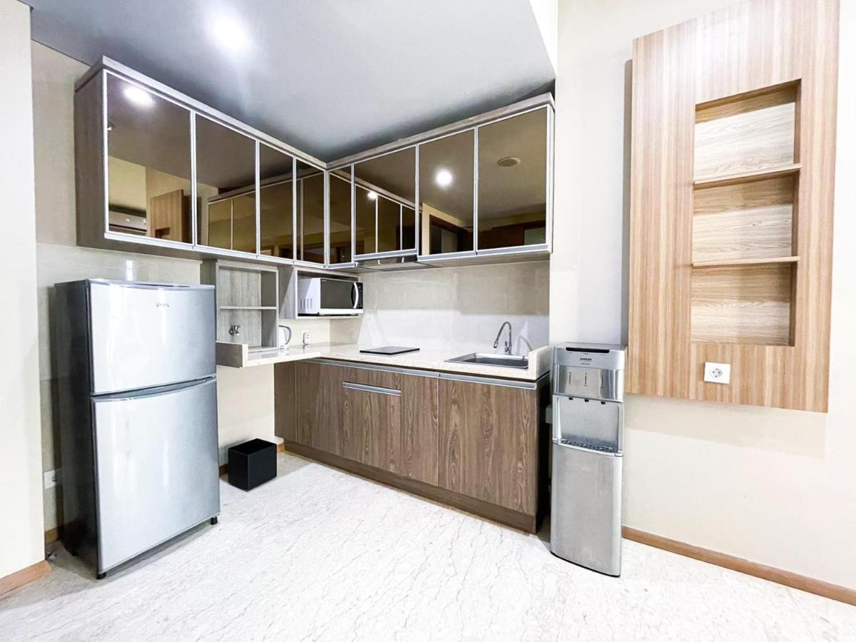 Graha Makara Suite Hotel & Residence Cikarang Esterno foto