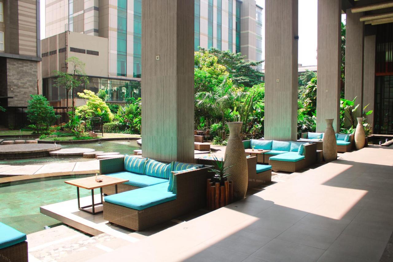 Graha Makara Suite Hotel & Residence Cikarang Esterno foto